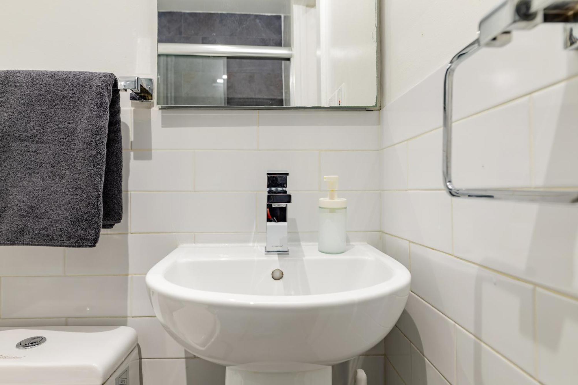 Apartamento 2 Bedroom Luxury Unit In The Heart Of Manhattan *